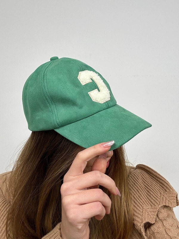 BERRETTO "C" VERDE