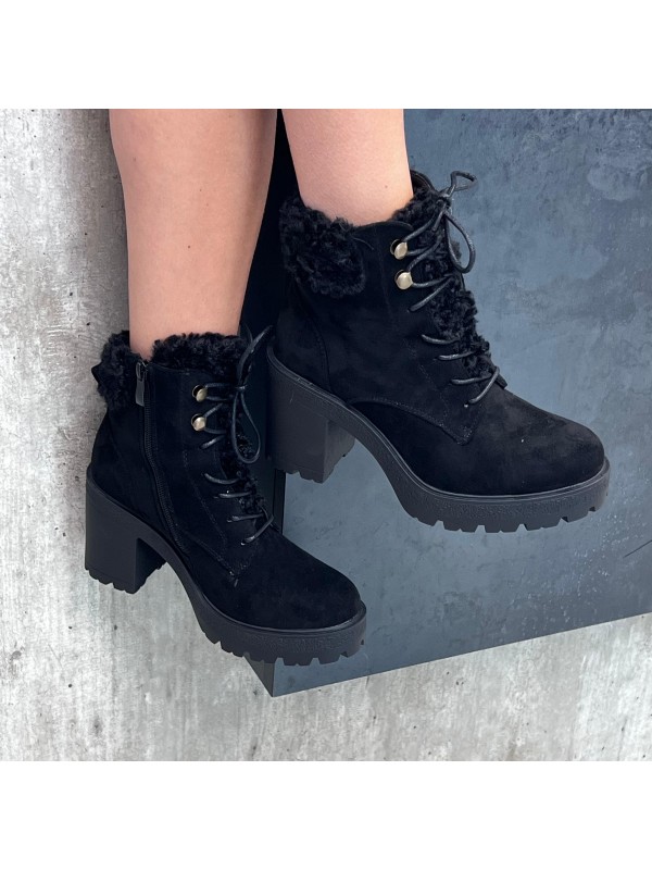 STIVALETTO STRINGATO NERO