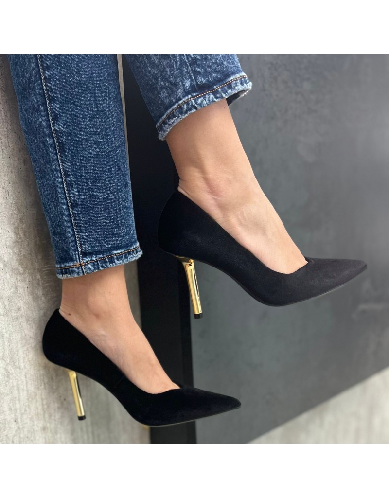 DÉCOLLETÉ IN VELLUTO NERO