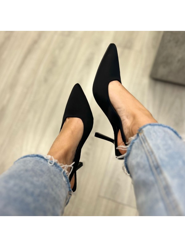 DèCOLLETè TACCO NERO