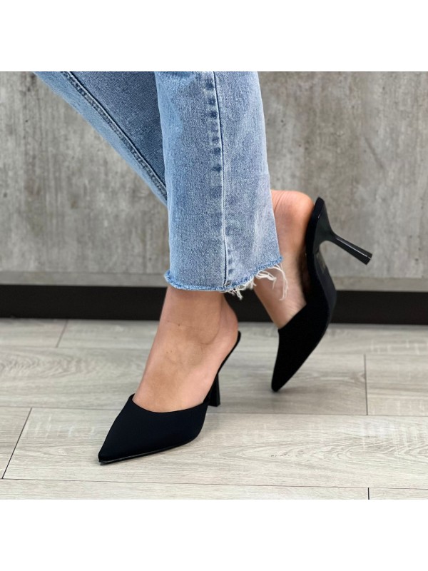 DèCOLLETEè SABOT NERO