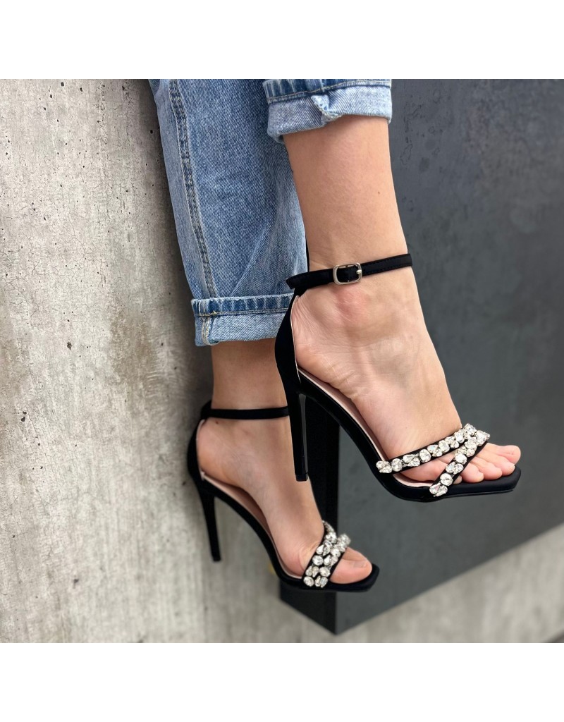 SANDALI GIOIELLO NERO