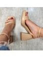 SANDALI CON PLATEAU BEIGE