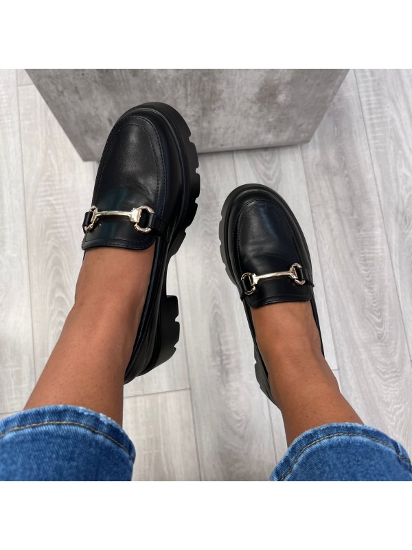 MOCASSINI CON FIBBIA NERO